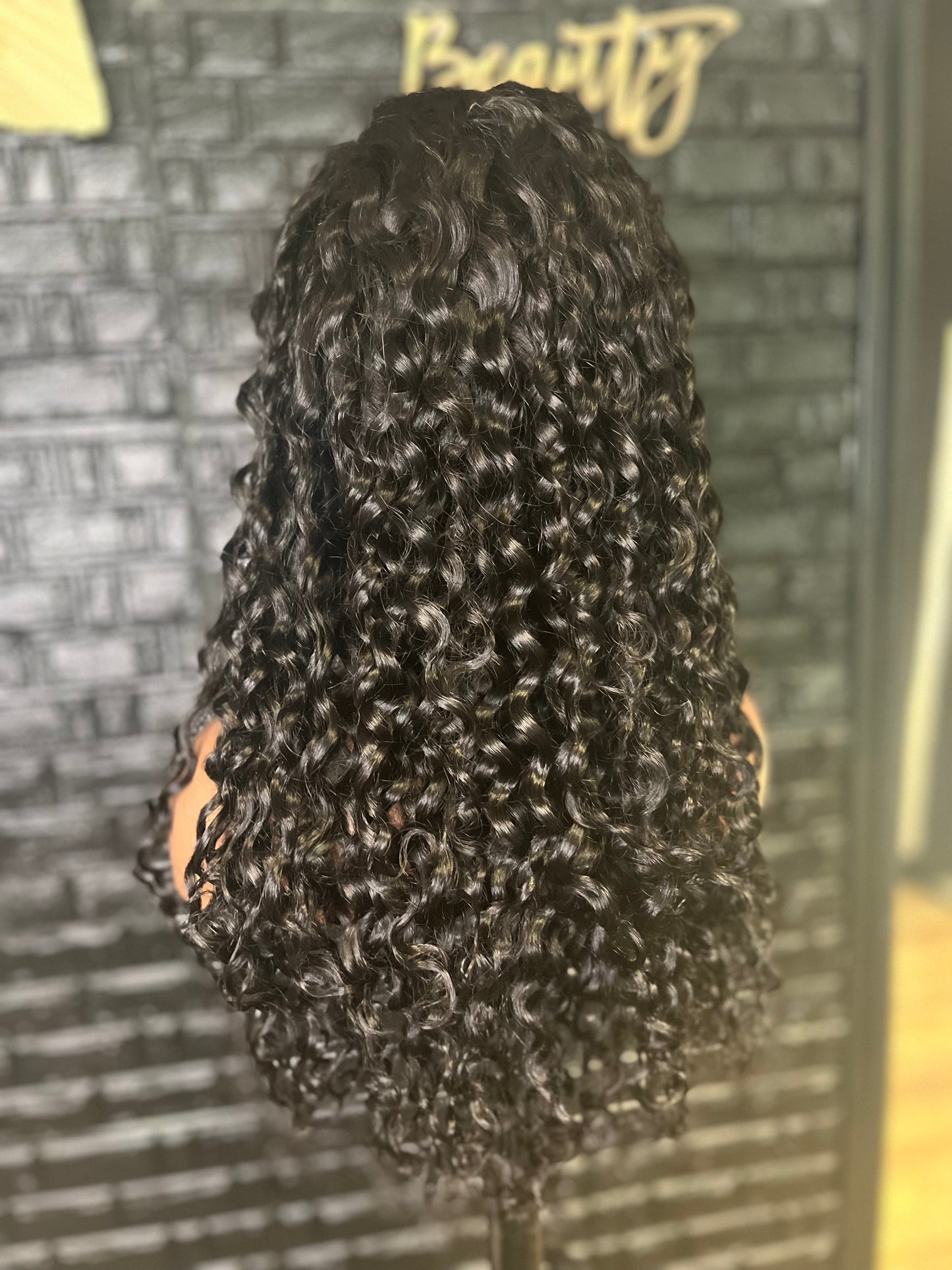(Virgin closure Water Wave Wig